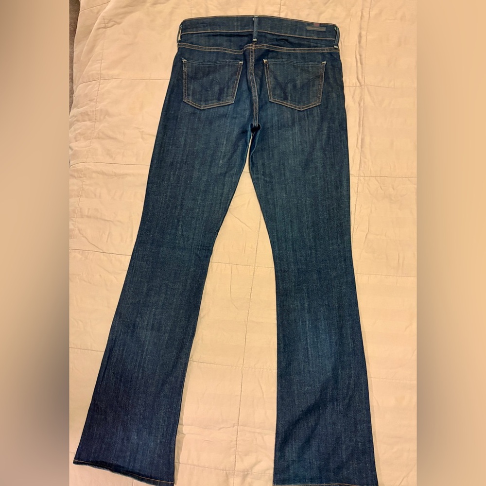 Citizens of Humanity Amber mid rise dark wash boot cut jeans. 32” inseam